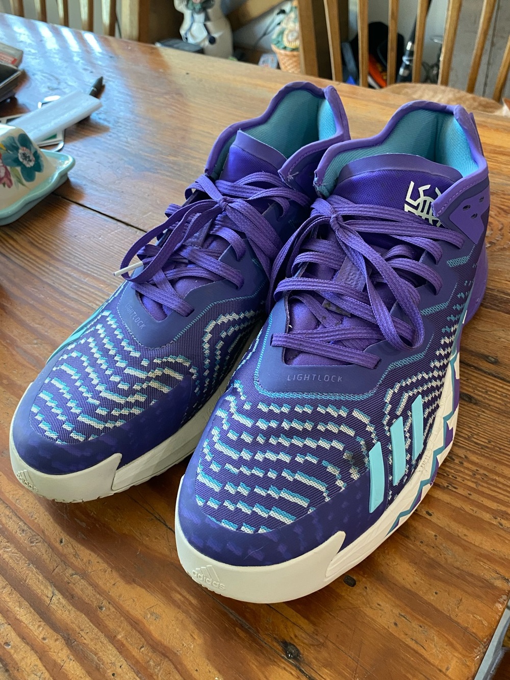 Adidas D.O.N. Issue #4 size 18